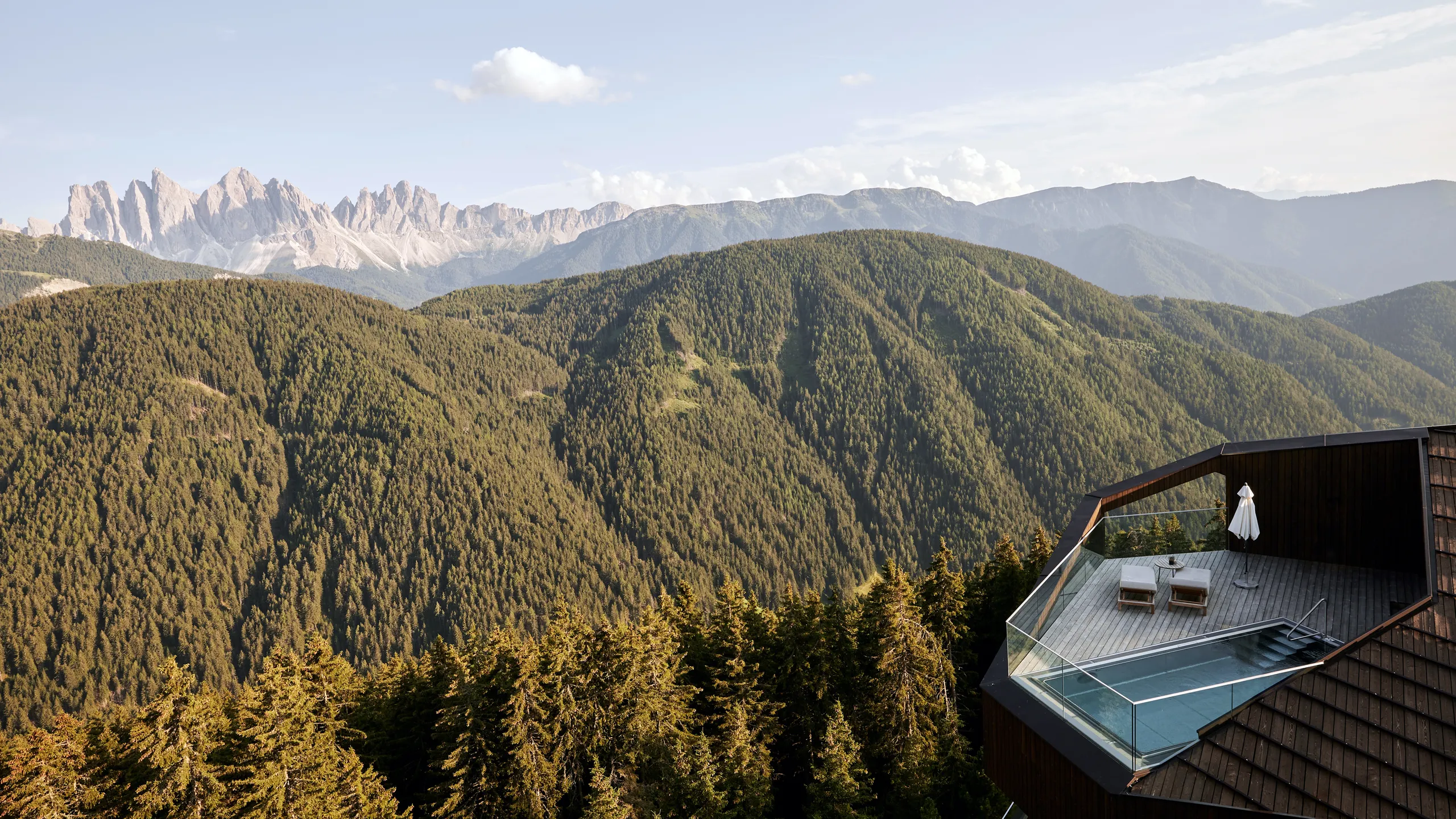 The World’s Best Wellness Resorts Immersed in Nature